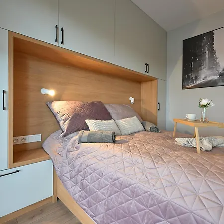 Apartament W Stylu Feng Shui Na 10 Pietrze Z Widokiem, Bezplatny Parking, Nowy Budynek, Dostep Na Kod Łódź Exterior foto