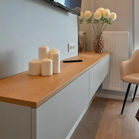 Apartament W Stylu Feng Shui Na 10 Pietrze Z Widokiem, Bezplatny Parking, Nowy Budynek, Dostep Na Kod Łódź Exterior foto