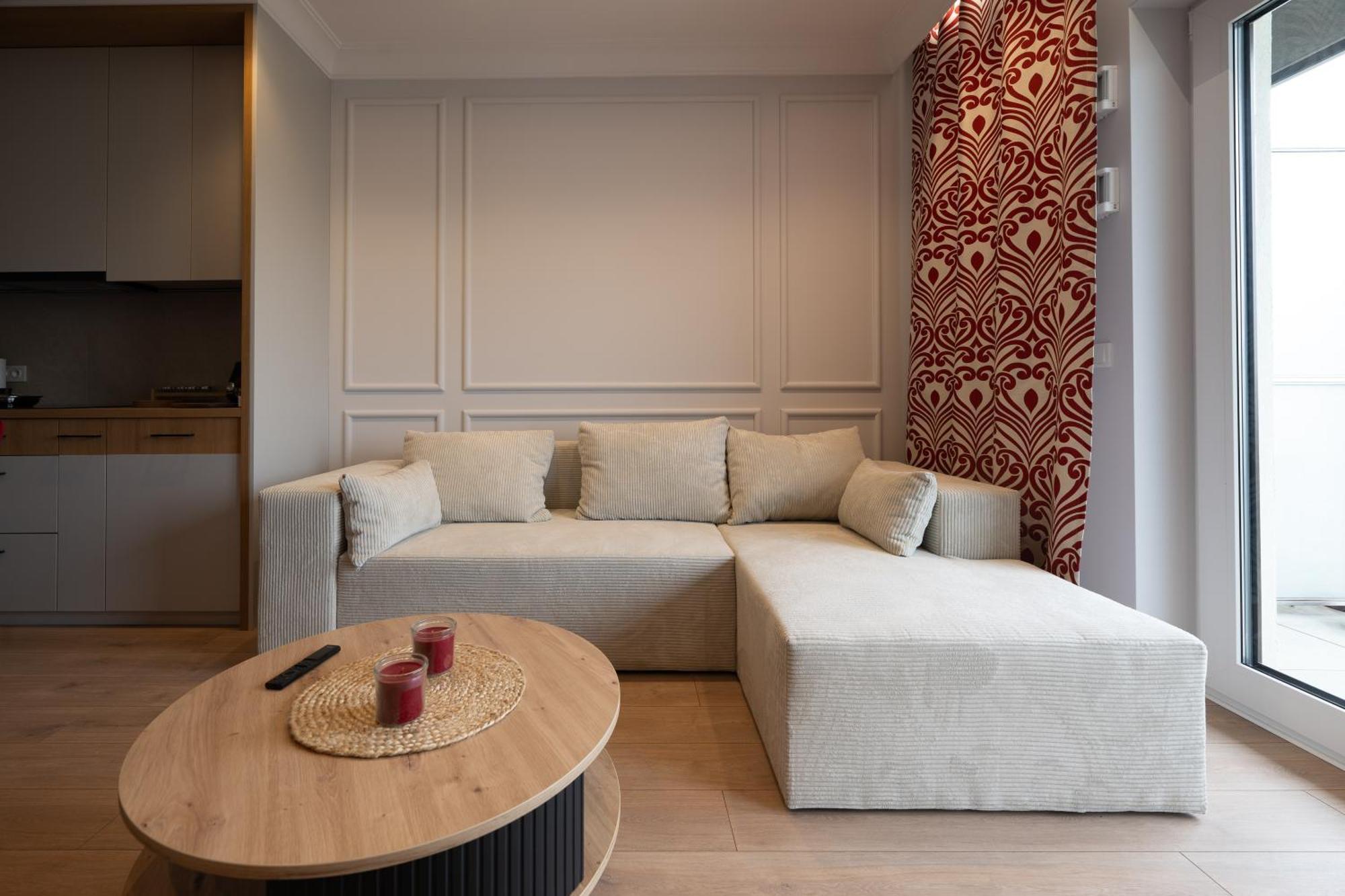 W Stylu Feng Shui Na 10 Pietrze Z Widokiem, Bezplatny Parking, Nowy Budynek, Dostep Na Kod Lodz (Lodz)