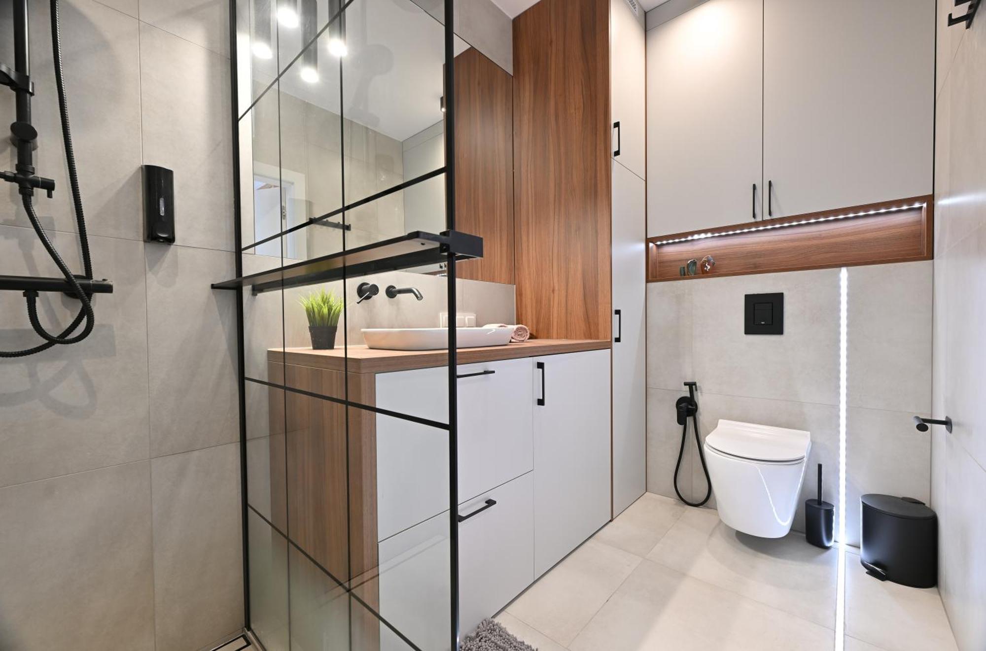 Apartment W Stylu Feng Shui Na 10 Pietrze Z Widokiem, Bezplatny Parking, Nowy Budynek, Dostep Na Kod Lodz (Lodz)